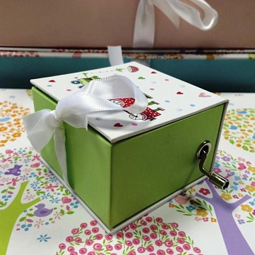 Коробка Stewo Music box Luna, 2 дизайна, 7.5 х 7.5 х 5 см Подарочный - 5